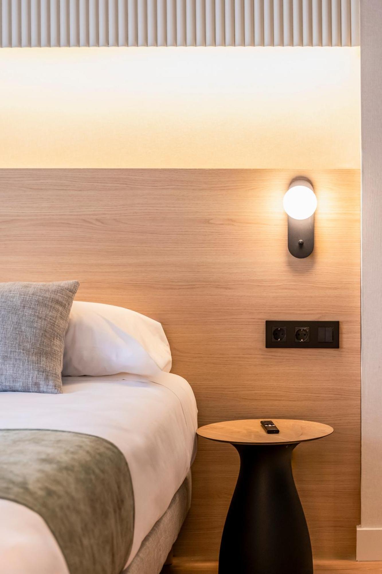 Appart hôtel Atenea Calabria Barcelone
